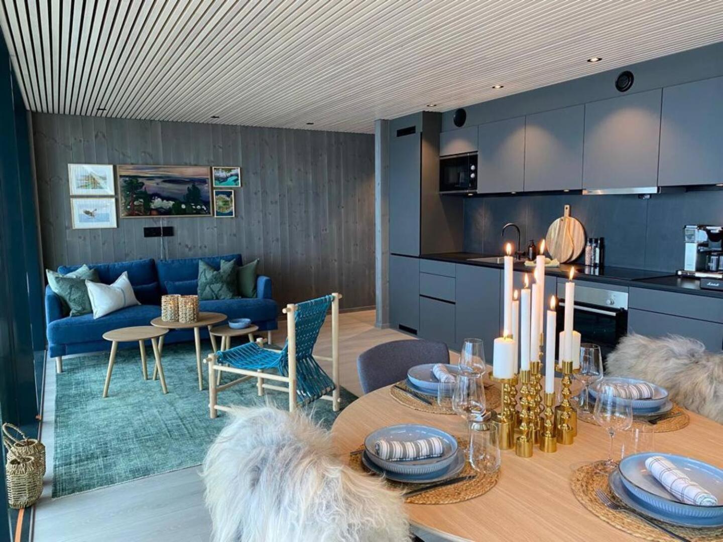 Waterfront Apartment With Panoramic Sea View Henningsvær Dış mekan fotoğraf